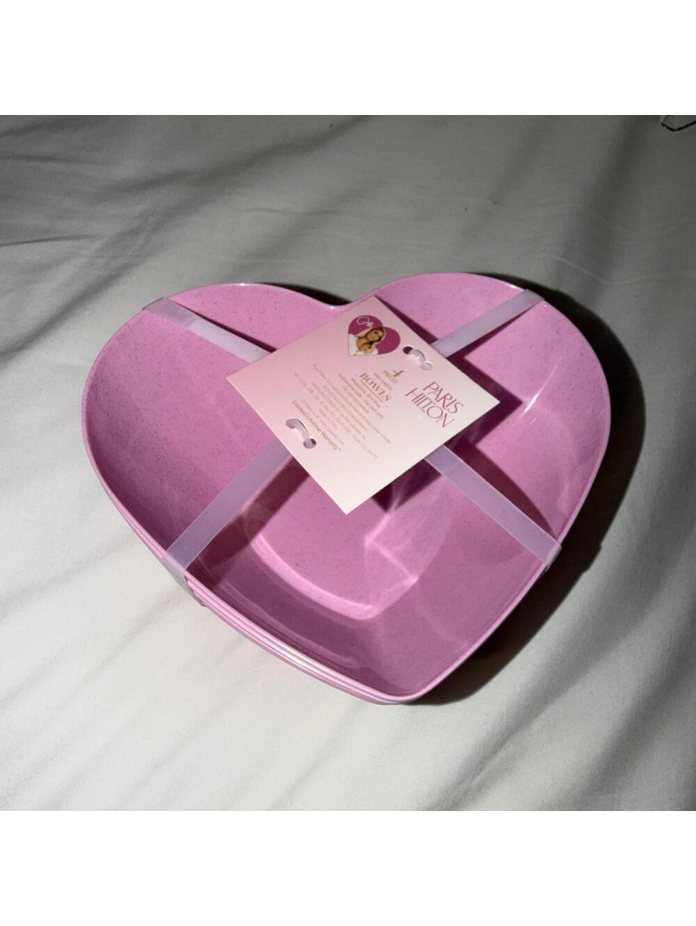 NWT Paris Hilton Set 4 Pink Heart Shaped Melamine Ice Cream Cereal Bowls BPA Fre